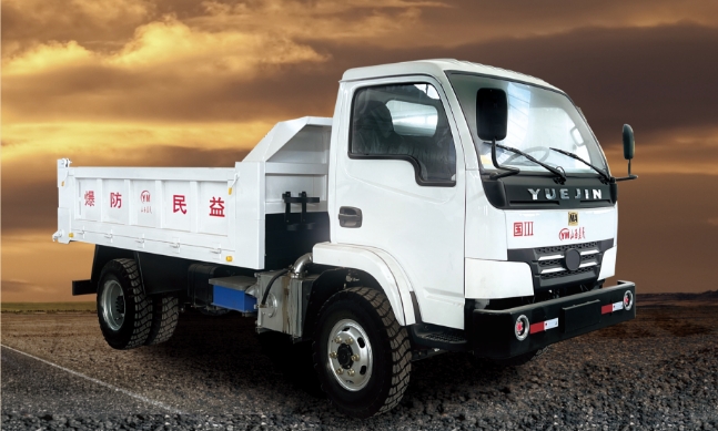 WC5J(C)防爆柴油机无轨胶轮车